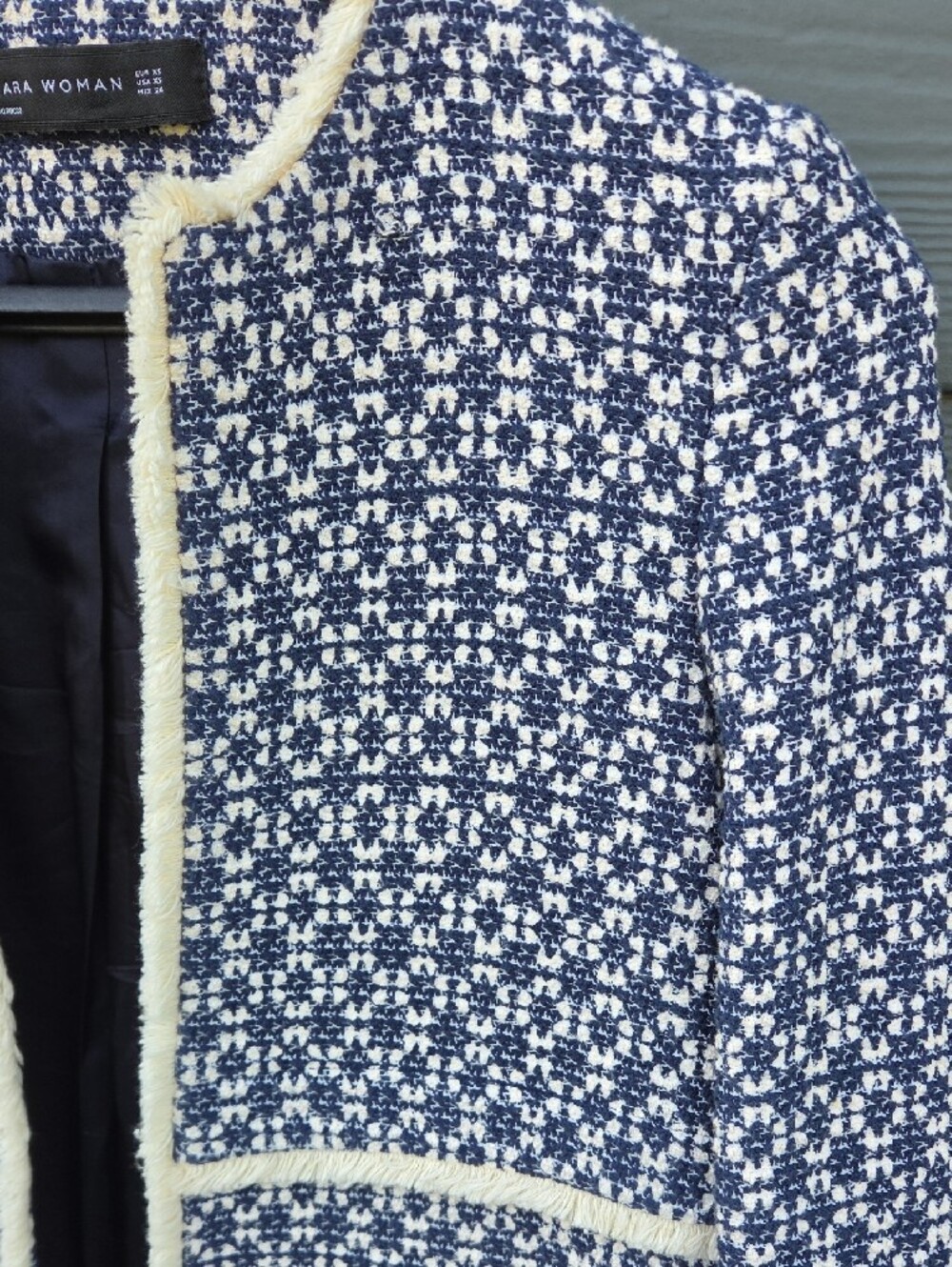 Zara Navy & Cream Bouclé Collarless Long Jacket - Picture 4 of 5